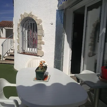 Holiday home Alberes 61-b Empuriarent